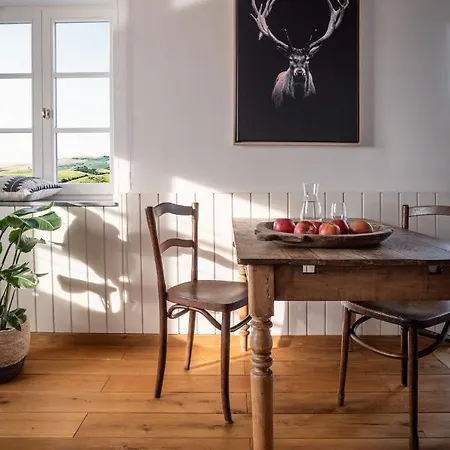 Maison Colette بوراين